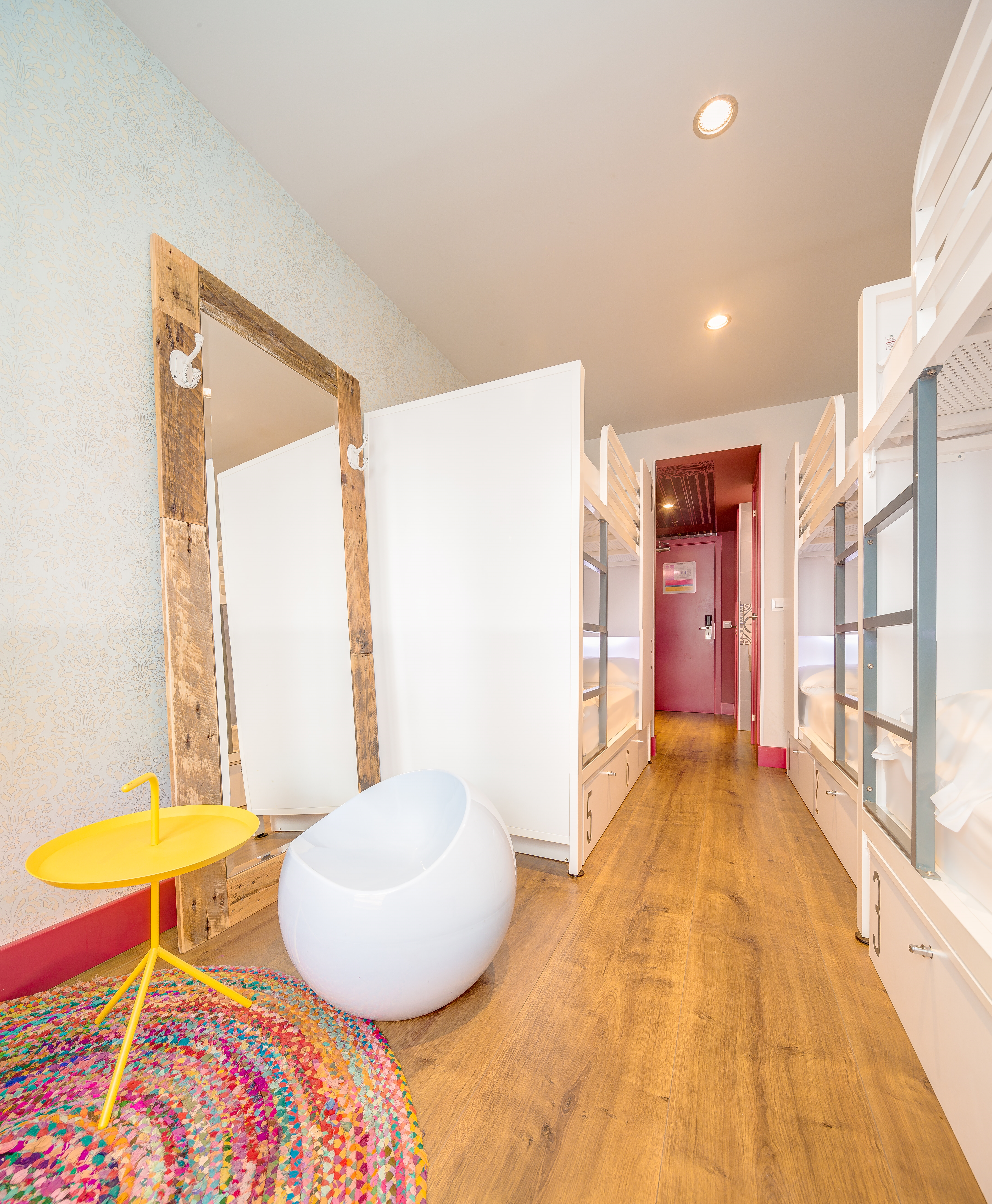 Habitación privada con 6 camas