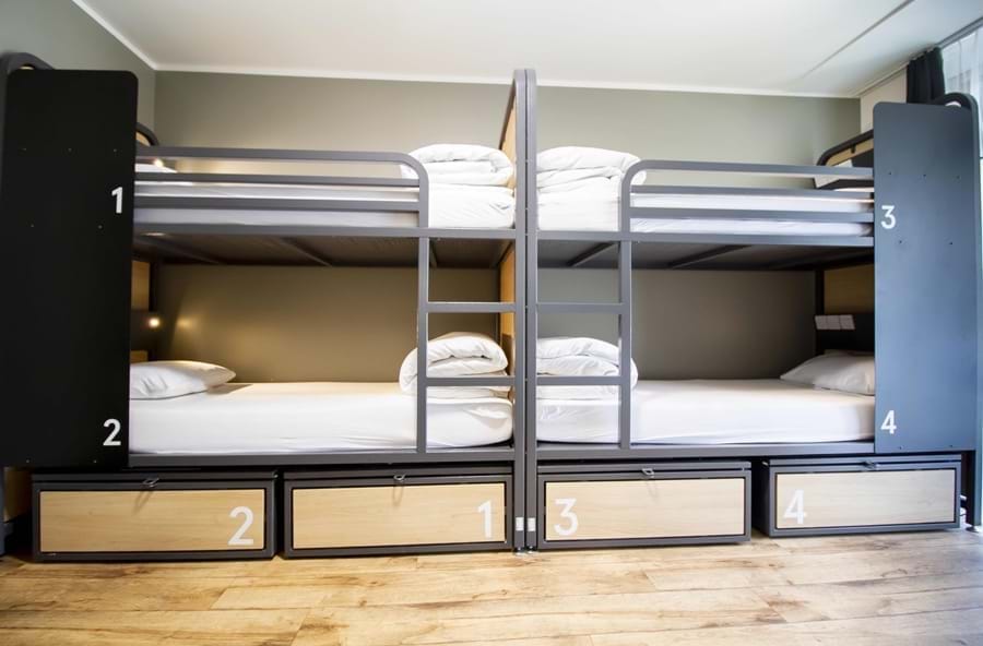 Private 4-8 bed Room Ensuite