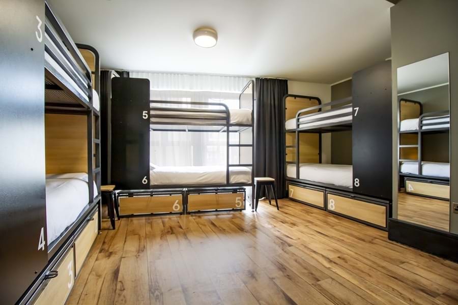 Private 10-15 bed Room - Ensuite 