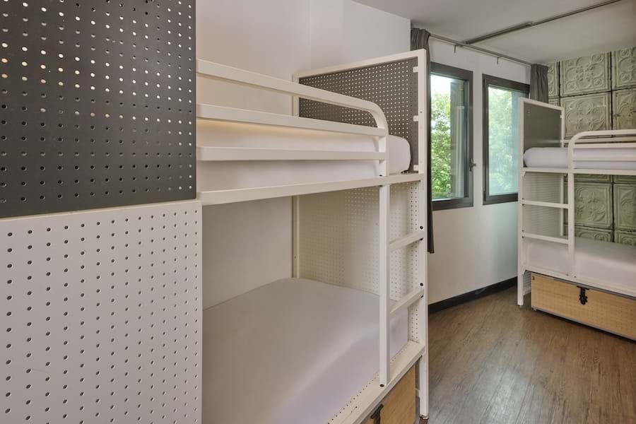 Lit dans un Dortoir de 6 lits